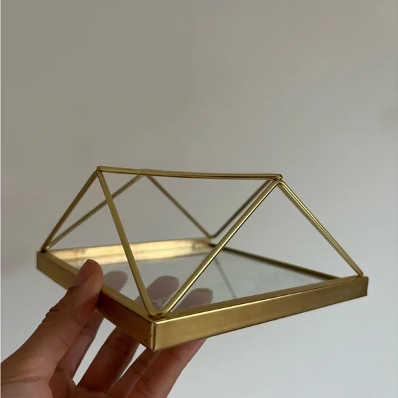 Gold Geometric Glass Display Box - Picture 1 of 2